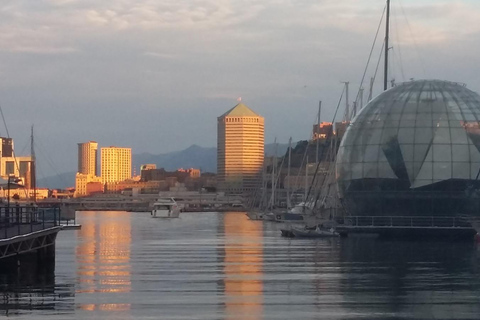 Genoa: sunset cruise to admire the city with live music