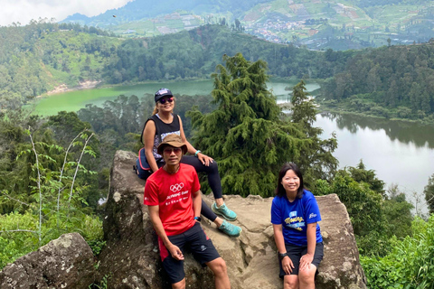 يوجياكارتا: رحلة نهارية لشروق الشمس في هضبة دينغ ومزارع الشايمن بوروبودور: رحلة خاصة إلى هضبة دينغ 