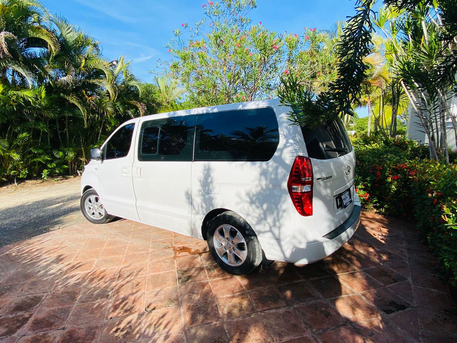 Nr. 1: Privater Transfer vom/zum Flughafen Puerto Plata (einfache Fahrt)