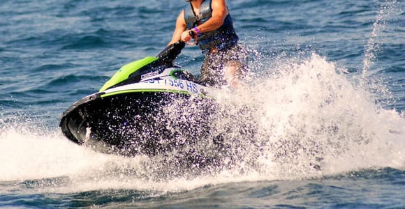 Djerba: 1H30 Jet Ski Experience with Optional Hotel Pickup