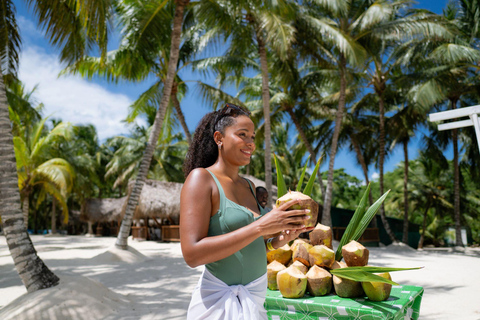 Punta Cana: Saona Island Tour with Lunch and Drinks