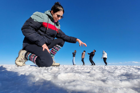 Uyuni Salt Flat Excursion: Full Day with Stargazing