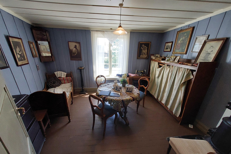 3,5 Hours Walking Tour for Great Food in Oslo