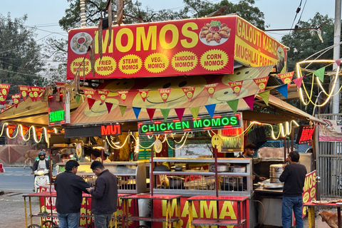 Agra: Wycieczka Tuk-Tuk z ulicznym jedzeniem i targiem przyprawTylko profesjonalny przewodnik i Tuk-Tuk na żywo