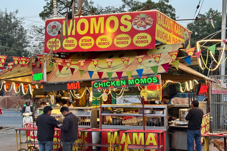 Agra: Wycieczka Tuk-Tuk z ulicznym jedzeniem i targiem przyprawTylko profesjonalny przewodnik i Tuk-Tuk na żywo