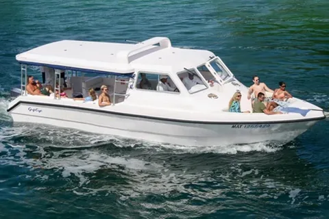 Daymaniat Island Tour with Snorkeling