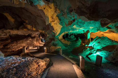 Montego Bay: Cueva de la Gruta Verde+Cabalgata+Tubing por el ríoPalladium:Cueva de la Gruta Verde+Cabalgata+Tubing en el río