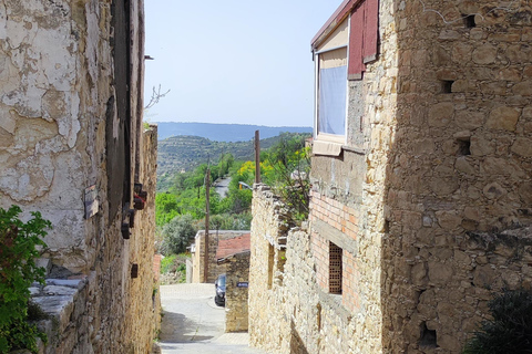 Paphos: Troodos Mountains Villages Tour with Wine Tasting