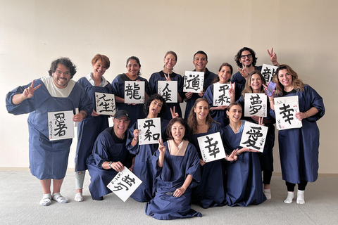 Nara: Japanese Calligraphy Experience