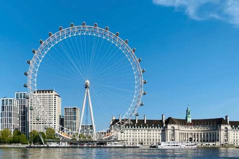 London: Private Chauffeur-Driven Range Rover Tour