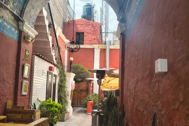 Guided Walking Tour in Arequipa