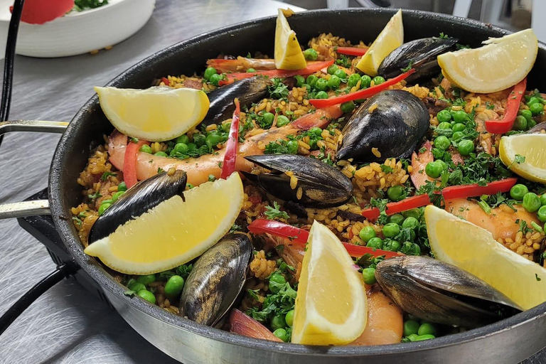 Brisbane: Spanish Tapas and Paella Cooking Class with Meal