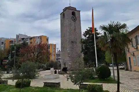 Montenegro: Podgorica im Wandel der Zeit