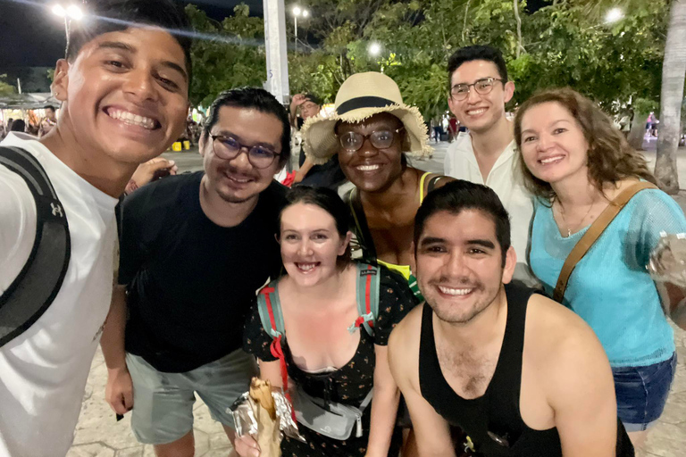 Tacos nocturnes et Marquesitas avec un habitant de Cancún