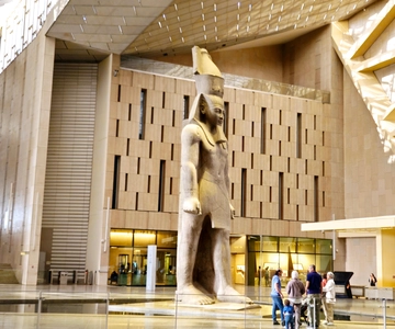 Cairo: Grand Egyptian Museum, Pyramids, Sphinx Tour & Lunch
