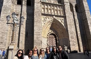 Ab Madrid: Tagestour nach Segovia, Ávila und Toledo – Kleingruppentour