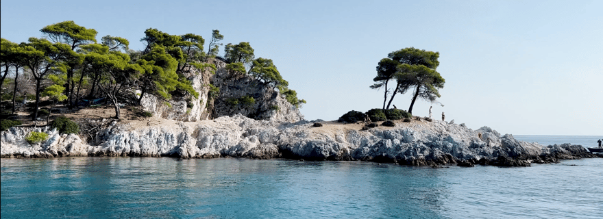 Au départ de Skiathos : excursion en bateau à Skopelos et Alonissos avec escales