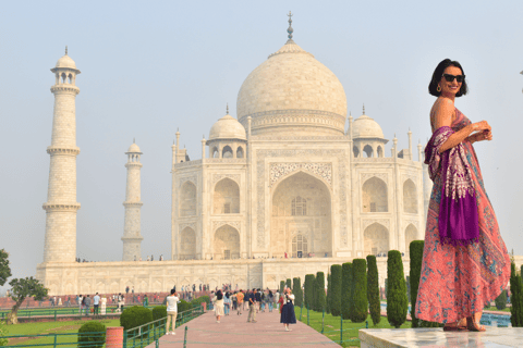 From Delhi: Private Taj Mahal, Agra Fort &amp; Baby Taj Day TripFrom Delhi- Car with Driver and private Tour Guide