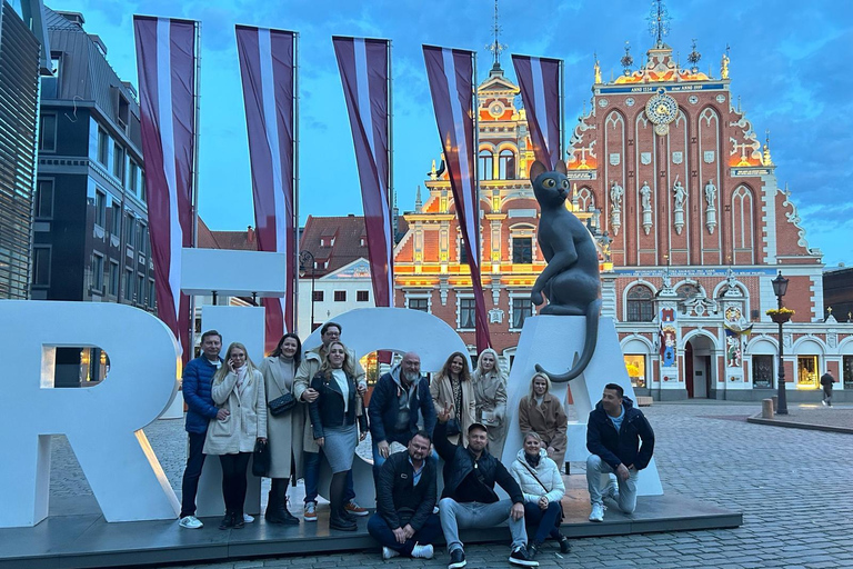 Riga: Pub Crawl with Local Guide