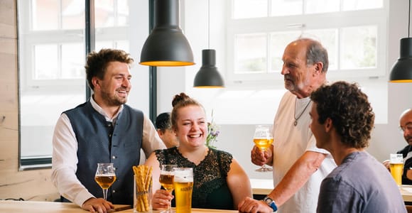 Munich: Brewery experience with beer & local food