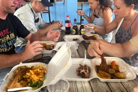 St. Kitts: Basseterre Munch Food Tour (& Sightseeing Trip)