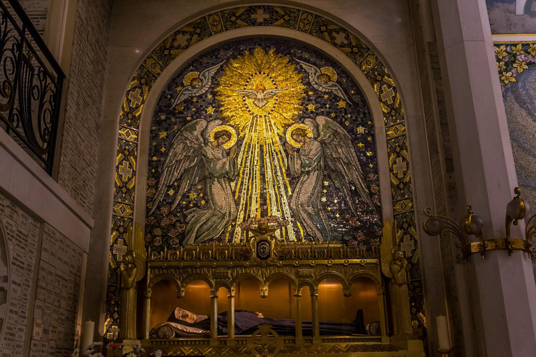Visite guidée de la chapelle Notre-Dame de la Médaille Miraculeuse à Paris2 heures : Chapelle de Notre-Dame de la Médaille Miraculeuse