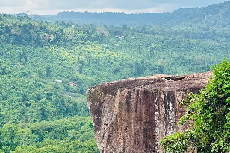 Siem Reap: Private Sacred Kulen Mountain Waterfall Tour