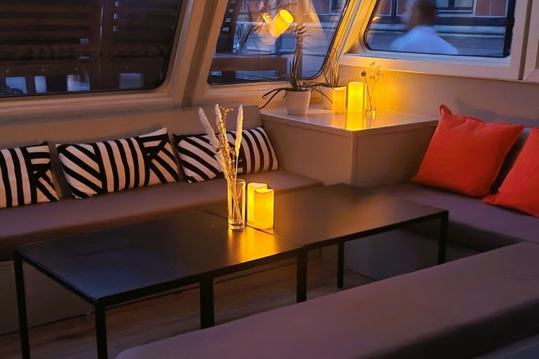 Berlin nocą: romantyczny rejs łodzią księżycowąBerlin nocą: romantyczny rejs łodzią przy pełni księżyca VIP