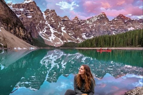 Canmore/Banff: Sunrise Moraine Lakes & Louise Adventure Tour