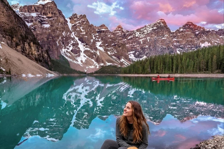 Canmore/Banff: Sunrise Moraine Lakes & Louise Adventure Tour