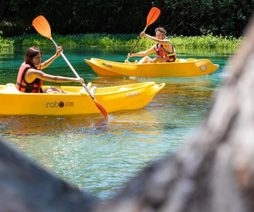 Tirino River: Kayak Adventure Excursion
