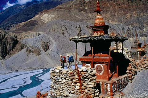Kathmandu: Upper Mustang 7-Day Luxury Overland Jeep Tour
