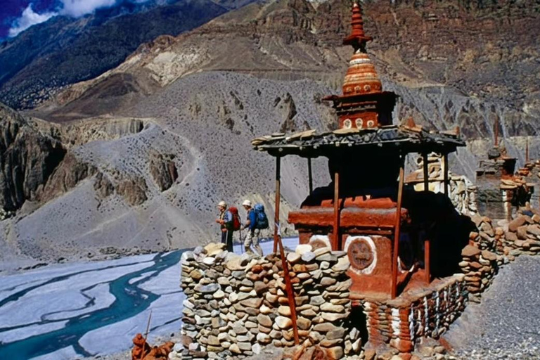 Kathmandu: Upper Mustang 7-Day Luxury Overland Jeep Tour