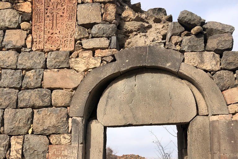 Yerevan: Havuts Tar Monastery Hiking Tour