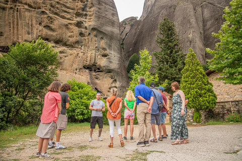 Athens: Meteora Monasteries & Caves Day Trip & Lunch Option Shared Tour in English with Bus Transfer from Athens