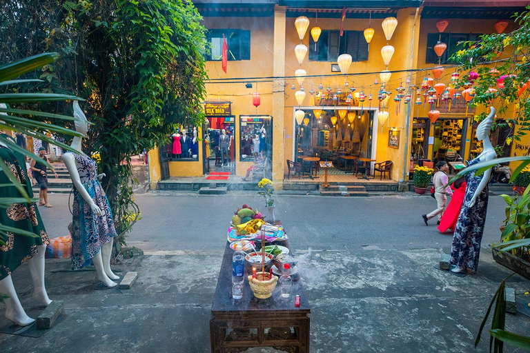 Hoi An: Customs and Tradition Tour with Vegetarian DinnerGroup Tour