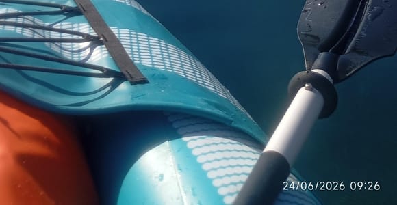 Cagliari: Paddleboard and inflatable kayak rental