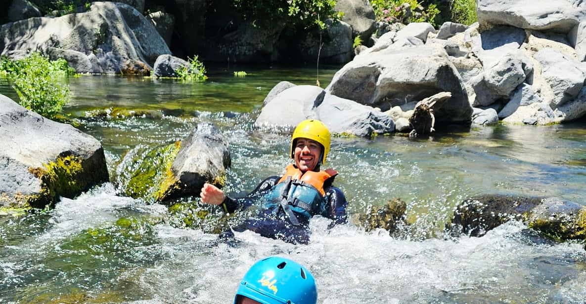 Afbeelding 13 van Gole Alcantara: Body Rafting, Scivoli e Tuffi nel Fiume