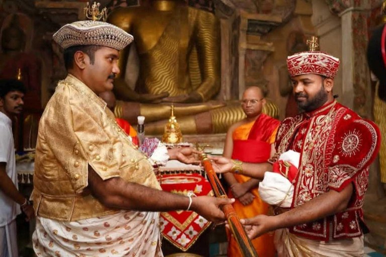 Kandy Evening City Tour & Dance Show Reservations by Tuk-Tuk Kandy evening tour