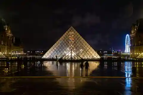 Parijs: Privérondleiding door het Louvre 's avonds & hoogtepunten - Late opening