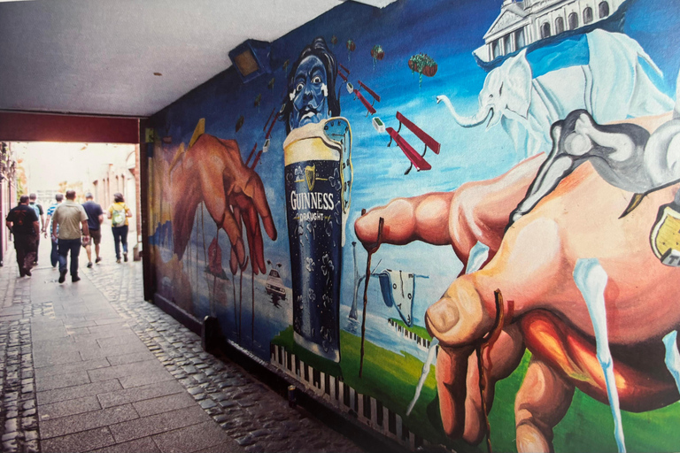 Beyond the Troubles! Hidden Belfast in 2 hours