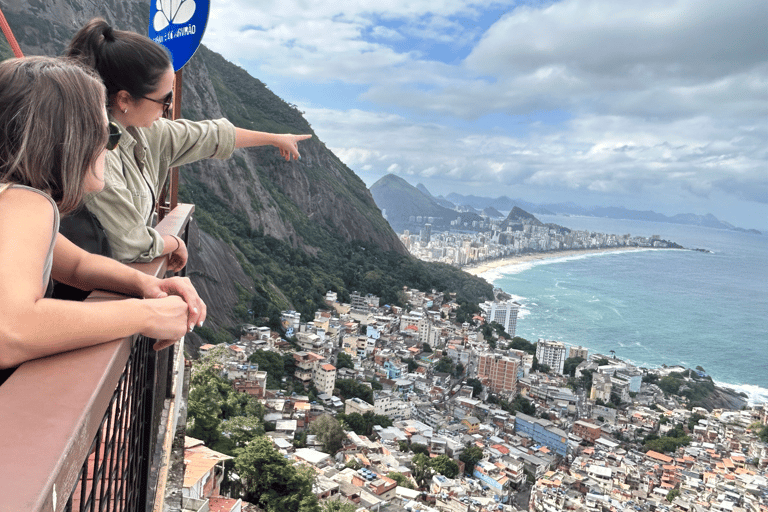 Rio de Janeiro: Caminhada Dois Irmãos e Favela Tour no Vidigal