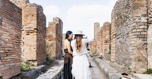 From Naples/Pompeii: Herculaneum, Vesuvius, and Pompeii Trip
