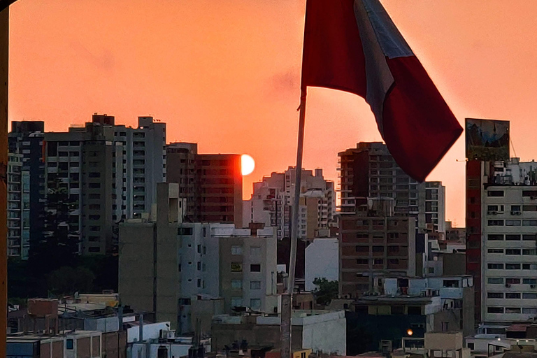 Lima: Market Tour, 35 Fruits Tasting & Cooking Class