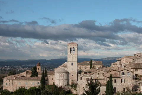 Tour privato di Assisi e delle cantine di campagna da Roma