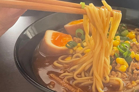 Nagoya: Miso Ramen Lesson with plenty of vegetables