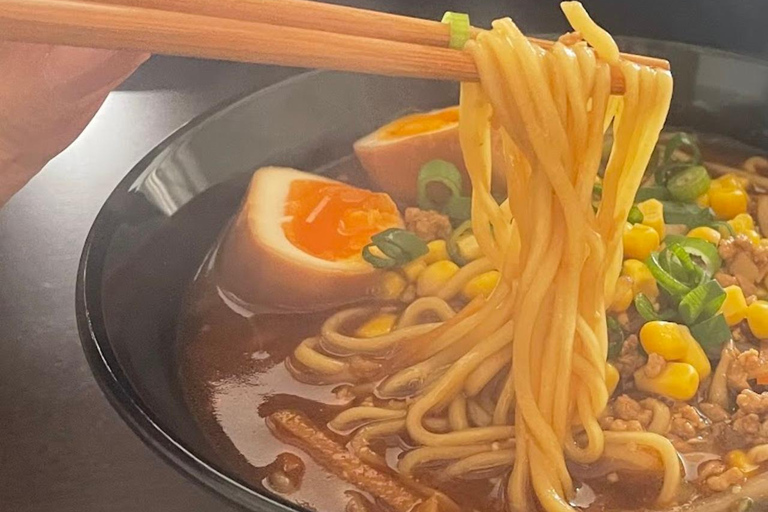 Nagoya: Miso Ramen Lesson with plenty of vegetables