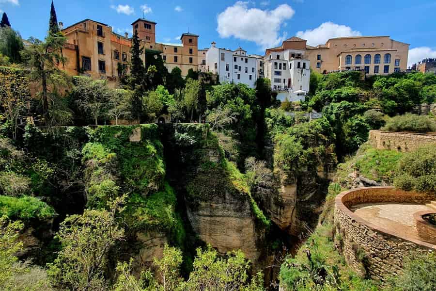 Tour nach Ronda und Setenil mit Freizeit ab Málaga. Foto: GetYourGuide Tour nach Ronda und Setenil mit Freizeit ab Málaga. Foto: GetYourGuide