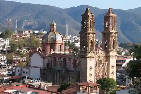 -Całodniowa wycieczka z Acapulco do Taxco ze śniadaniem i lunchem
