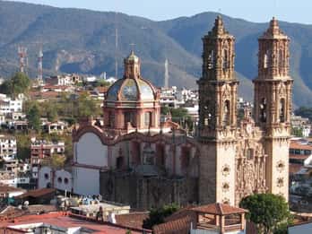 -Acapulco to Taxco Full-Day Tour with Breakfast and Lunch